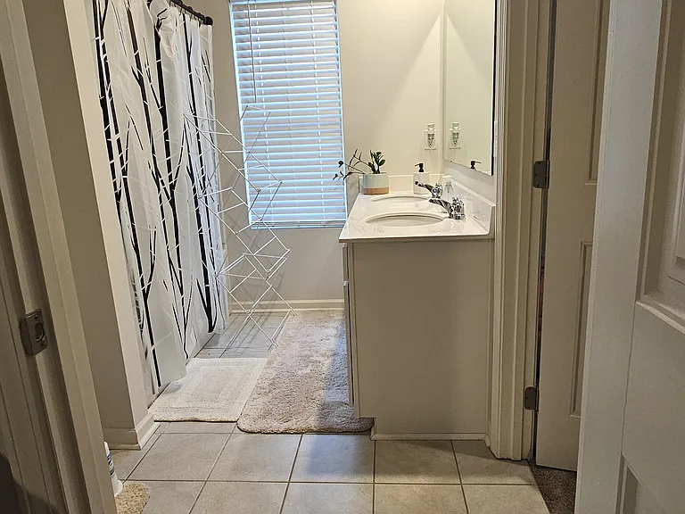 2nd Bathroom