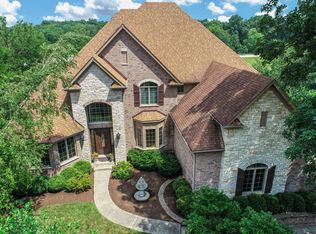 3650 Old Bridge Ln, Elgin, IL 60124