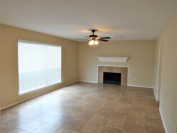 4th image of 17423 Heath Grove Ln