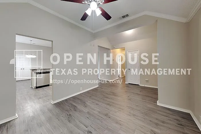 7411 Sonoma Valley Dr — Photo 9