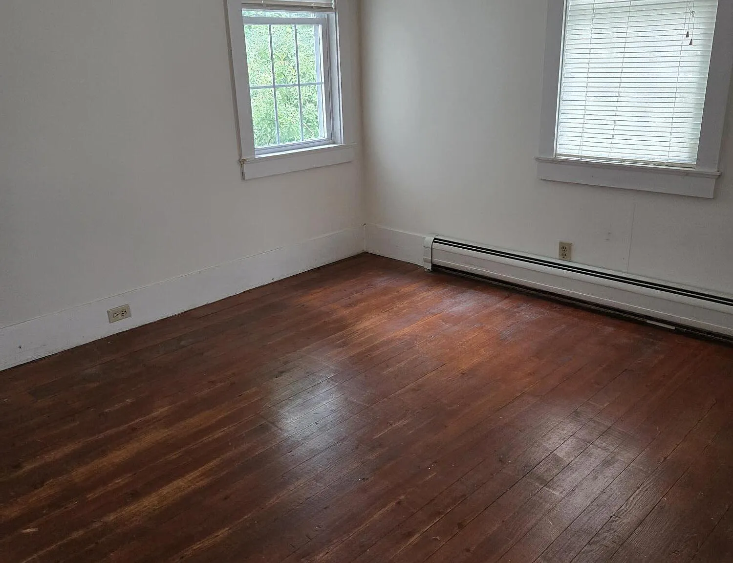 2 bed, 1120 sqft, $1,000 — Photo 3