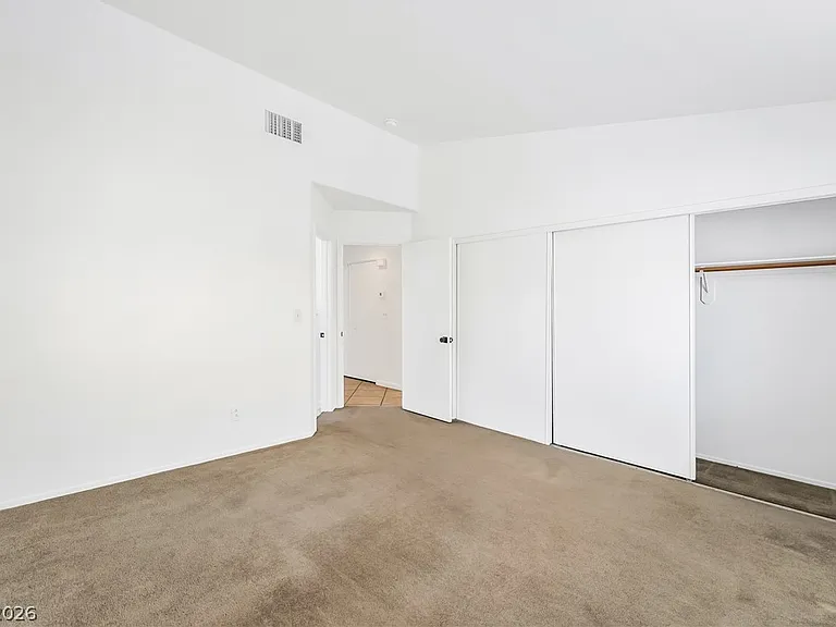 7648 Little Valley Ave — Photo 11