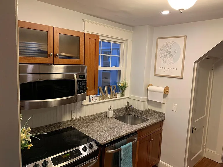 10 Fern Ave — Photo 16