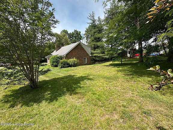 5th image of 634 Cherry Wood Dr