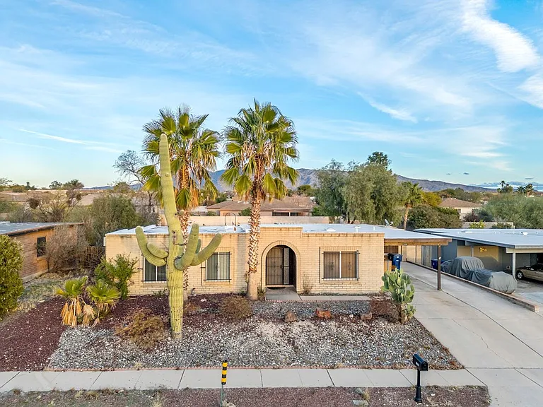 2191 S Sunburst Dr — Photo 6