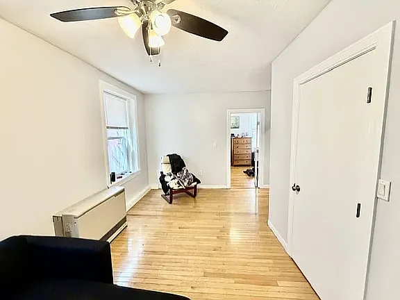 11 Foster St #2 — Photo 5
