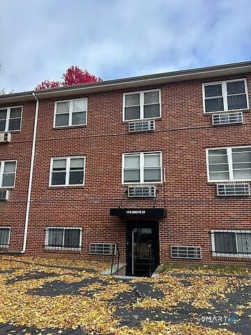 114A Grove St #11 — Photo 2