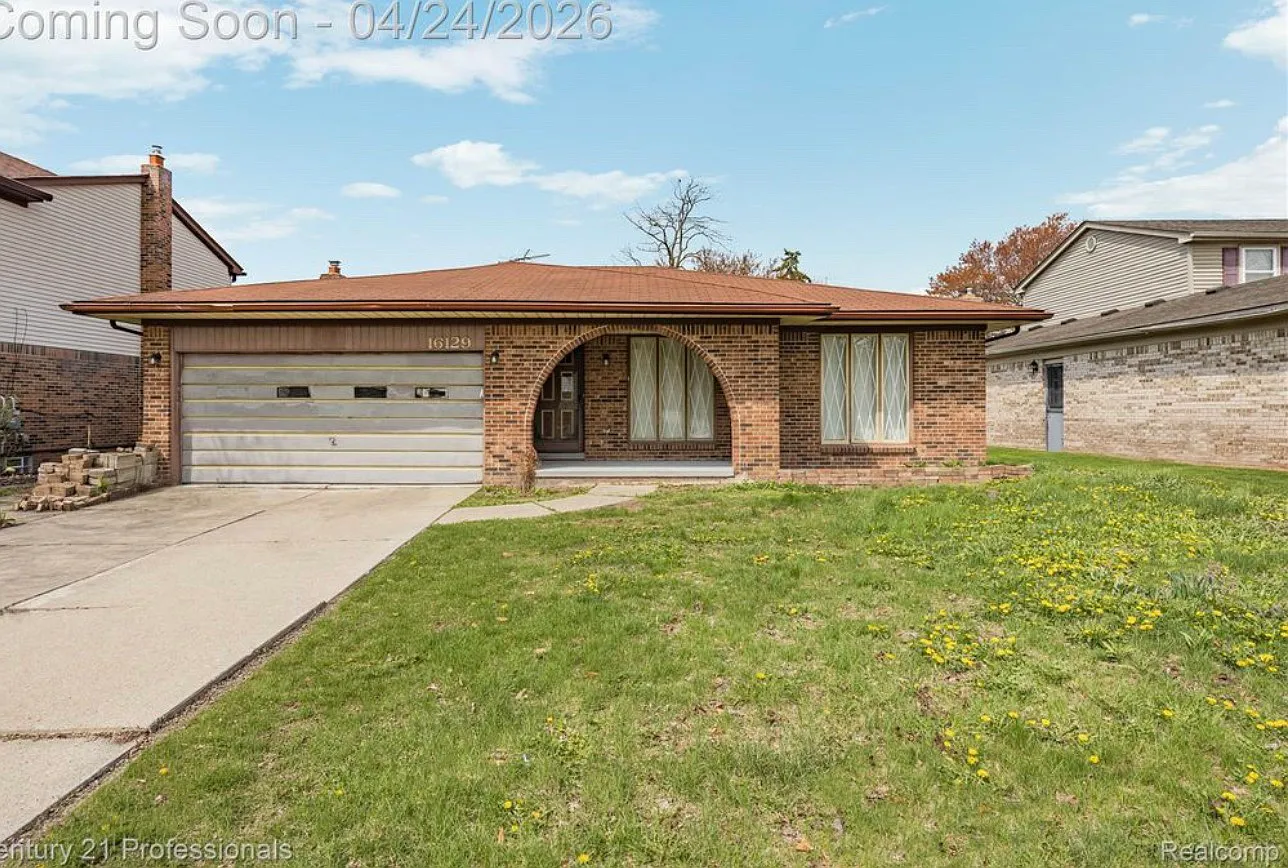 3 bed, 1565 sqft, $2,500 — Photo 2