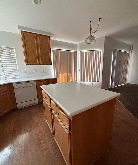 1066 Birch Ln — Photo 7