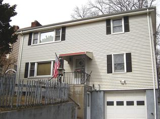 38 Catoona Ln #2, Stamford, CT 06902
