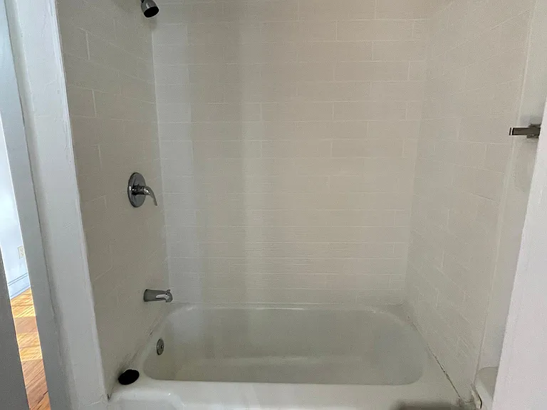 4414 Crisp Ave — Photo 11