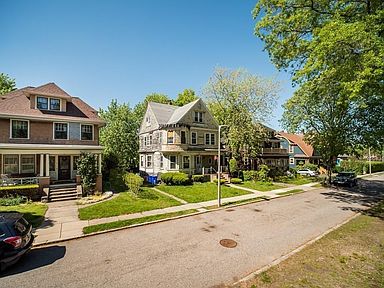 10 Centervale Park, Dorchester, MA 02124 | Zillow