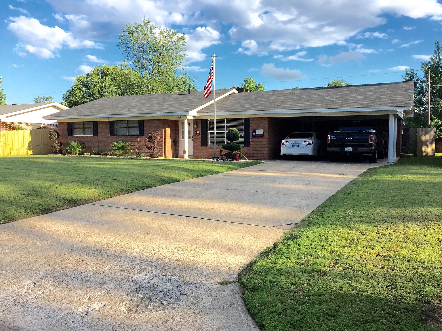 308 W Greenfield Dr, Wake Village, TX 75501 Zillow