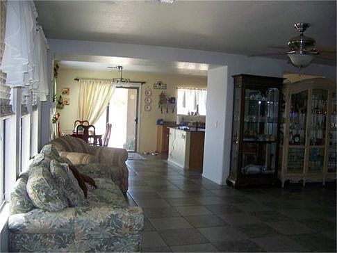 2nd image of 1865 N Greenway Ln