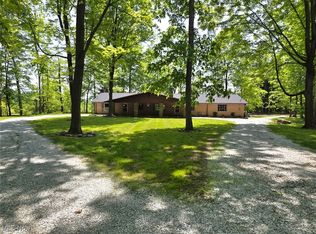 11024 Ambler Ln, Mantua, OH 44255