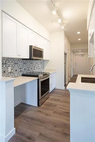 2100 Saint Thomas St — Photo 4