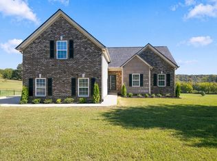 894 Tidwell Rd, Burns, TN 37029