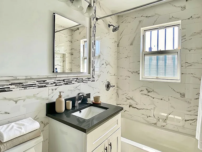 17-14 Troutman St #2 — Photo 8