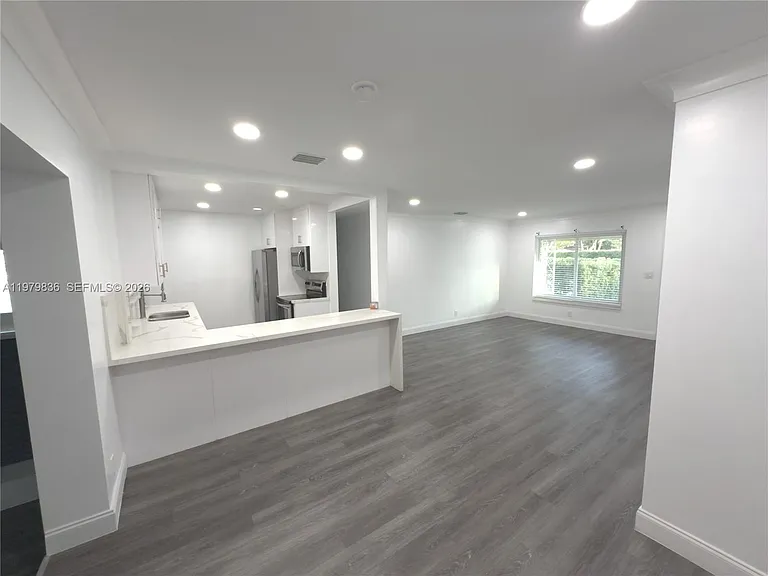 1403 Adams St — Photo 11