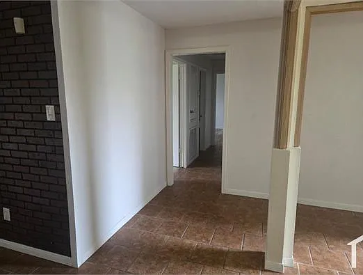 8762 Mickleton Dr — Photo 7