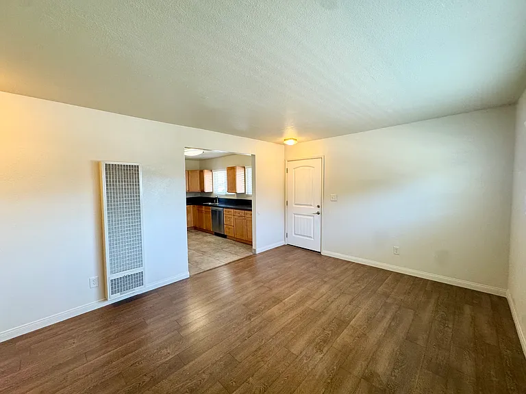 1901 Rindge Ln #B — Photo 4