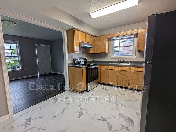 5th image of 103A Kenilworth Ct