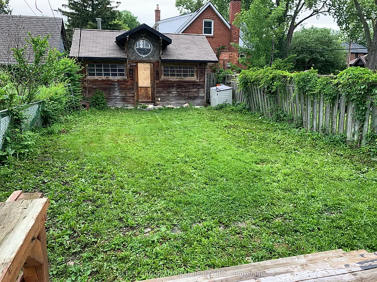 49 Arcadian Cir — Photo 16