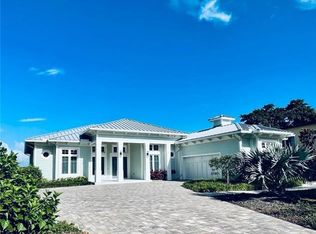 19 W High Point Rd, Sewalls Pt, FL 34996