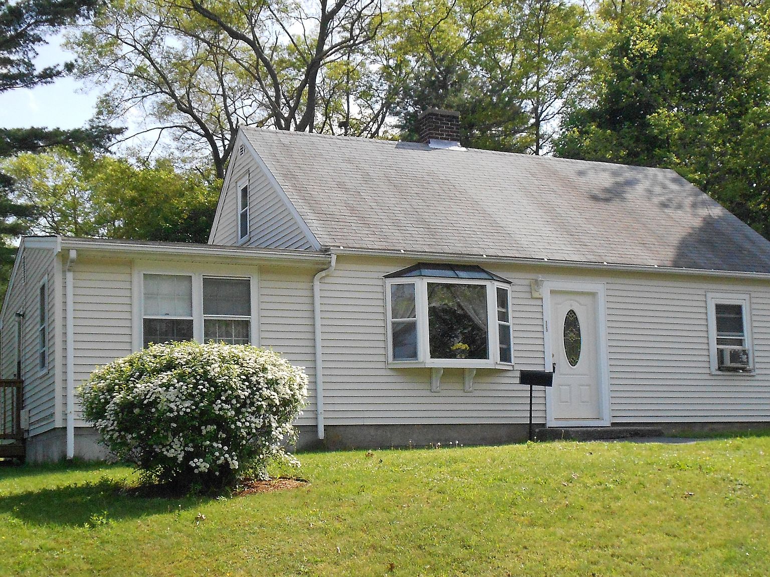 123 Stoughton St, Stoughton, MA 02072 Zillow