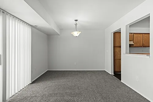 Willow Tree Apartments Photo 1