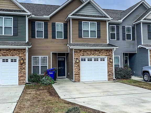 2nd image of 1805-2 Fox Den Way