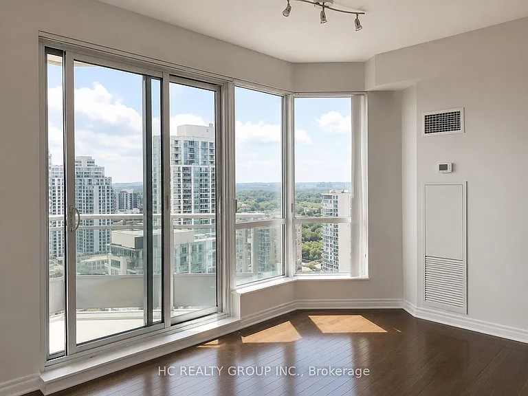 18 Holmes Ave #2103 — Photo 8