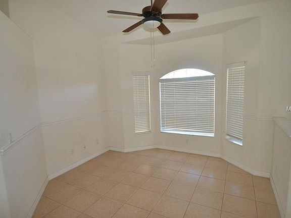 4th image of 3073 S Haberland Blvd