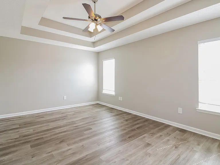 8418 Linda Shore Dr N — Photo 12