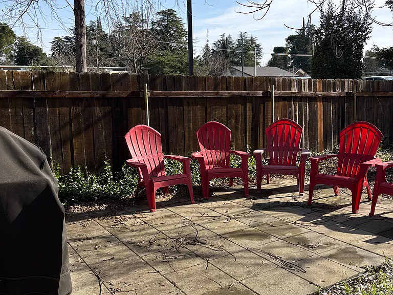 1051 Eureka Way — Photo 6