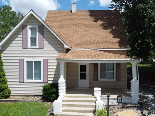 110 E Orchard St, Akron, IN 46910