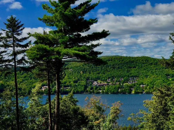 Chemin Des Skieurs Mont, Tremblant, QC J8E 1T1