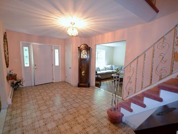3rd image of 86 Scudders Ln