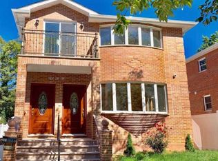 245-41 61st Ave FLOOR 2, Little Neck, NY 11362