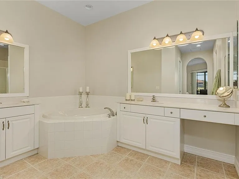 20053 Saraceno Dr — Photo 20