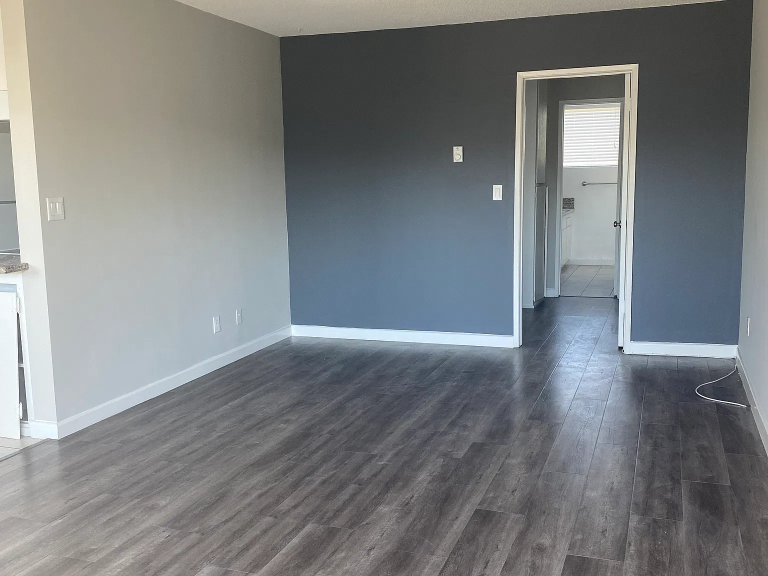 504 Avenue G — Photo 2