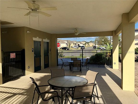 3rd image of 3259 Dornich Dr