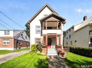 42-46 Hanford Ave, Bridgeport, CT 06605