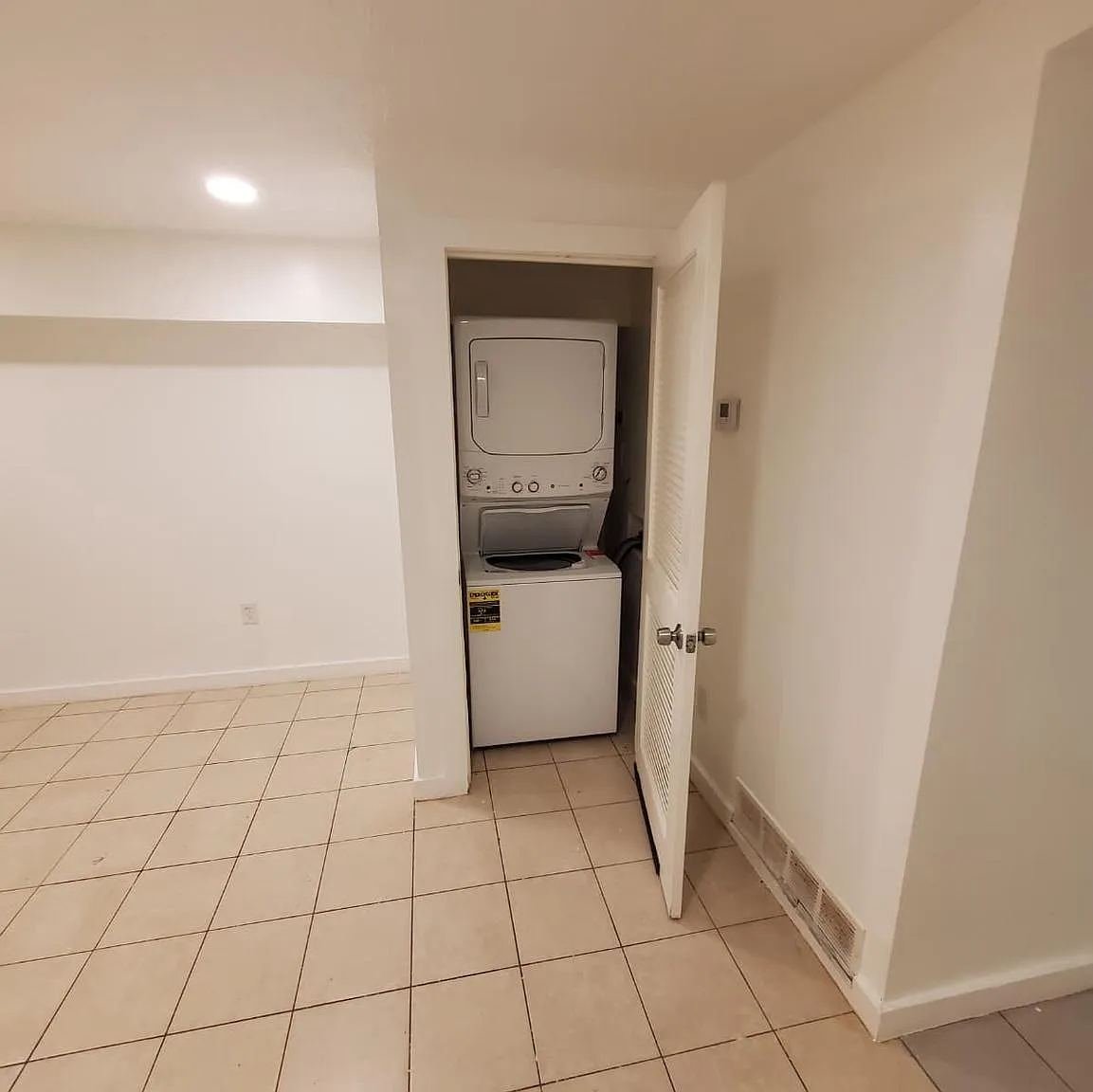 1 bed, 818 sqft, $1,850 — Photo 2