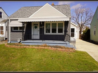 150 Ridgewood Rd, Buffalo, NY, 14220