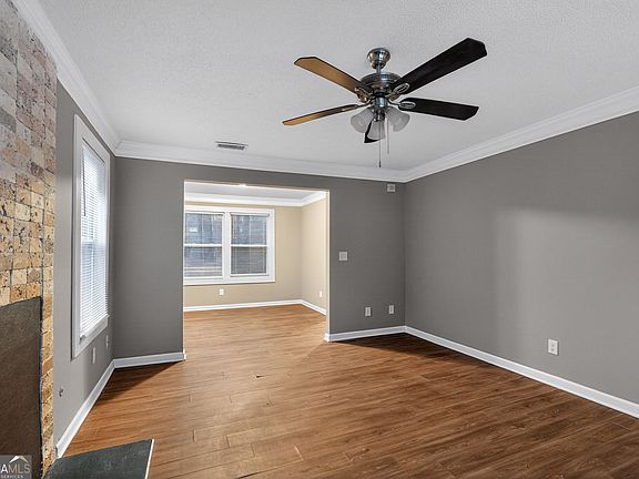 5th image of 6300 Creekford Ln
