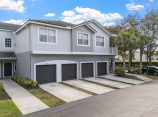 3104 Grandiflora Dr, Greenacres, FL 33467