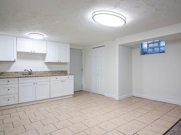 5th image of 1735 Sutton Ave APT 5