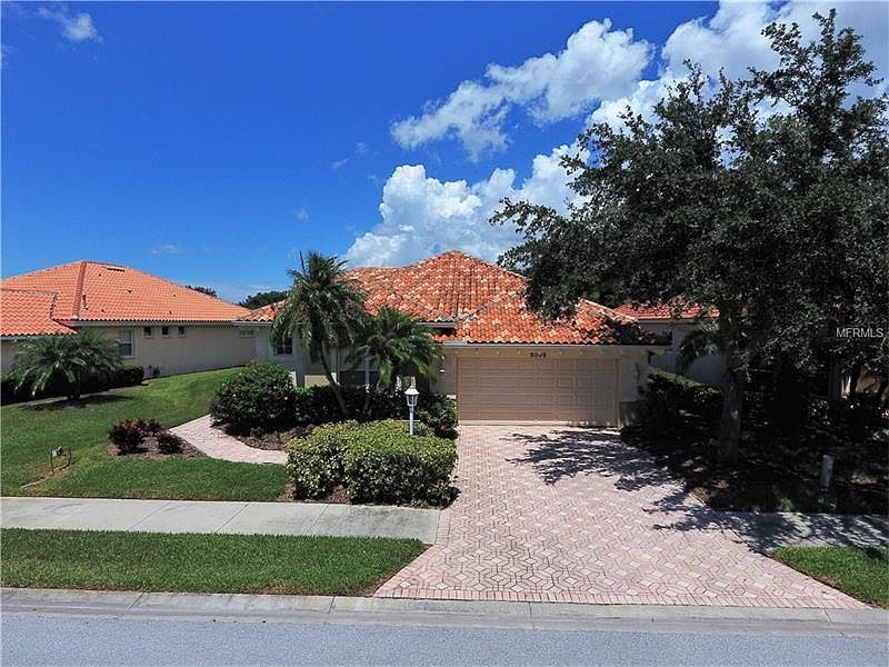 1st image of 5009 Hanging Moss Ln
