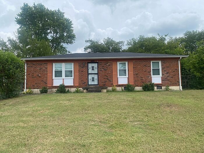 1st image of 3890 Crouch Dr